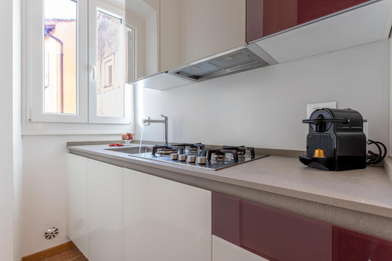 Emma - Lovely Suite In Trastevere روما المظهر الخارجي الصورة