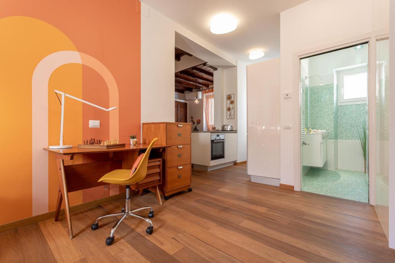 Emma - Lovely Suite In Trastevere روما المظهر الخارجي الصورة